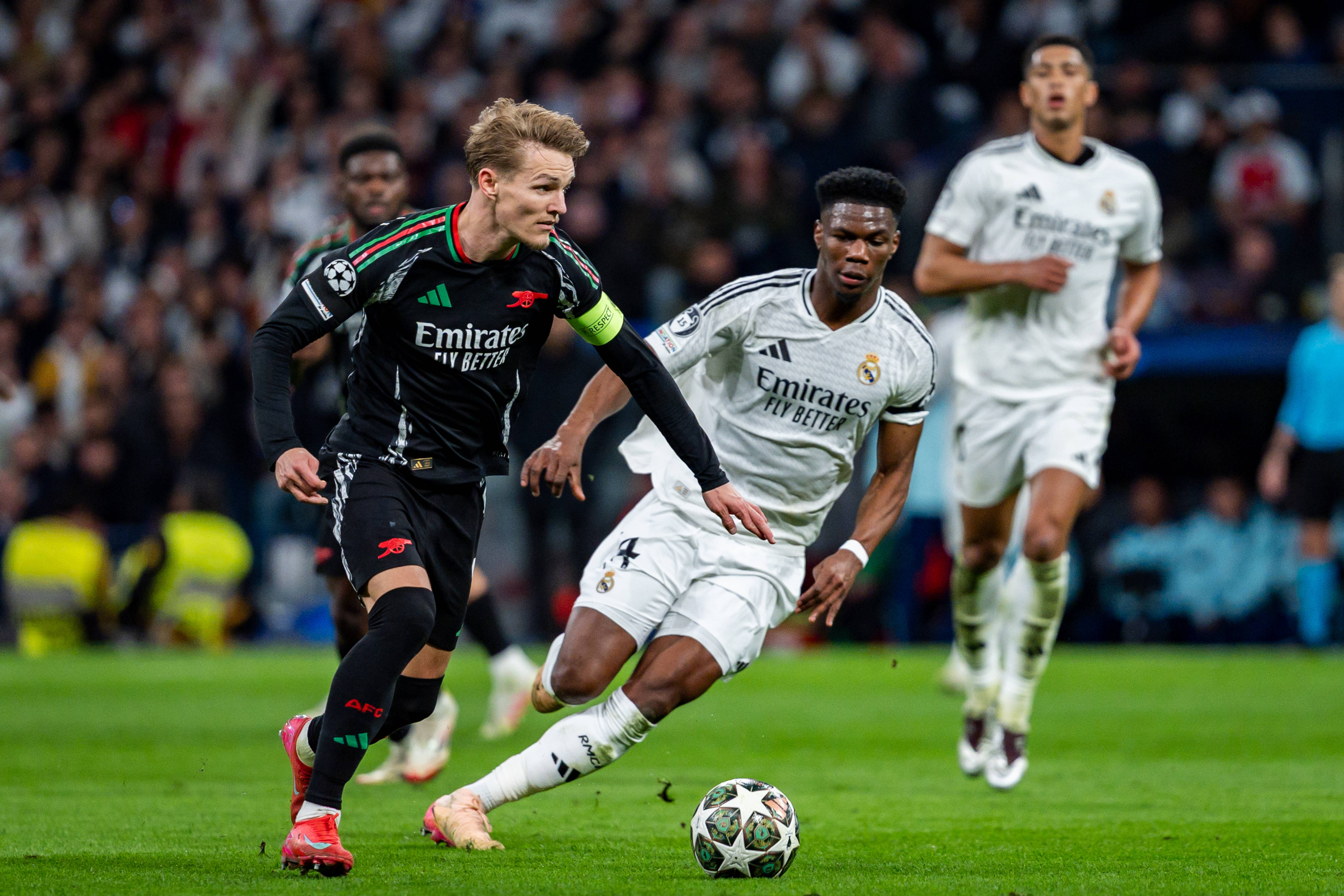 切尔西双杀阿贾克斯，晋级欧冠四强