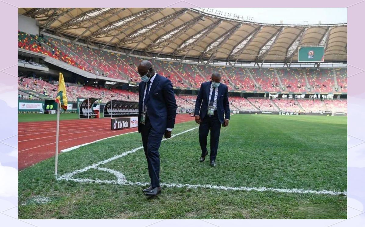 科特迪瓦队在非洲杯赛中闯入四强