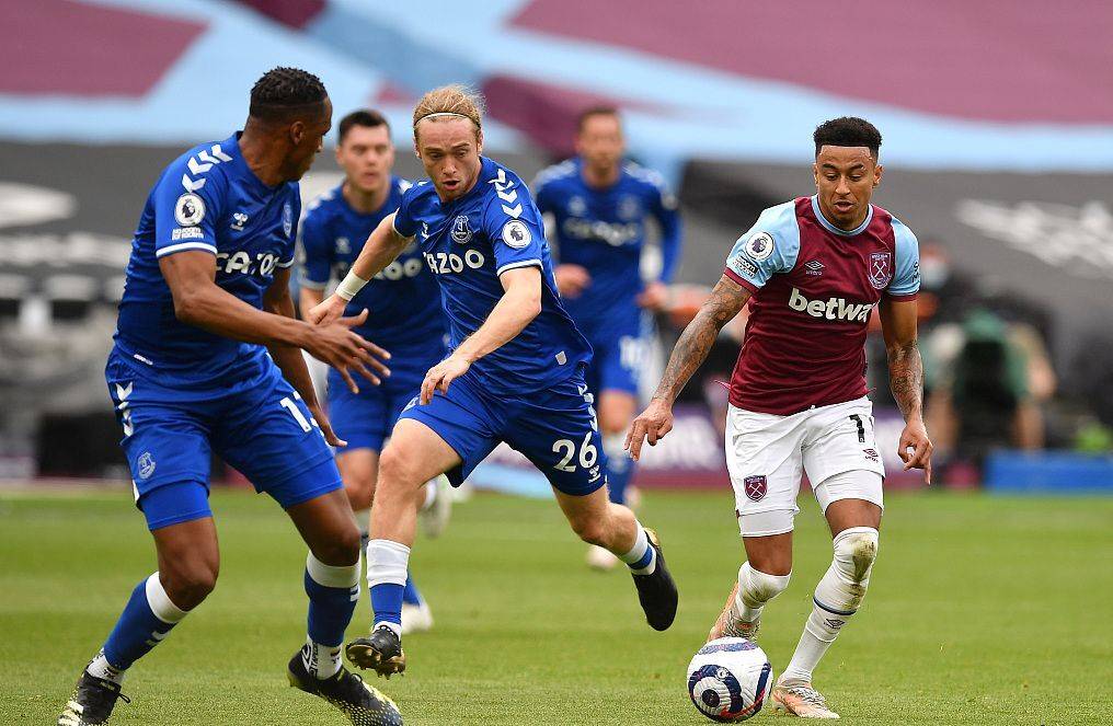 埃弗顿客场战胜西汉姆，表现强势