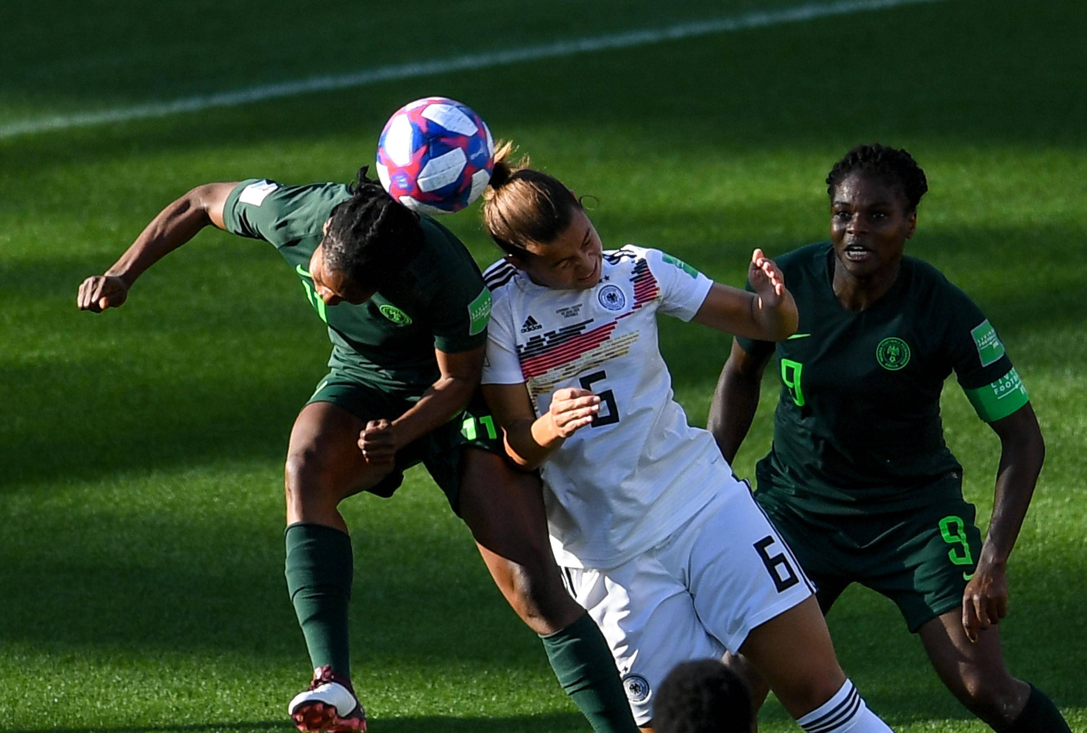 包含各国女足队伍斗志昂扬锐气十足的词条