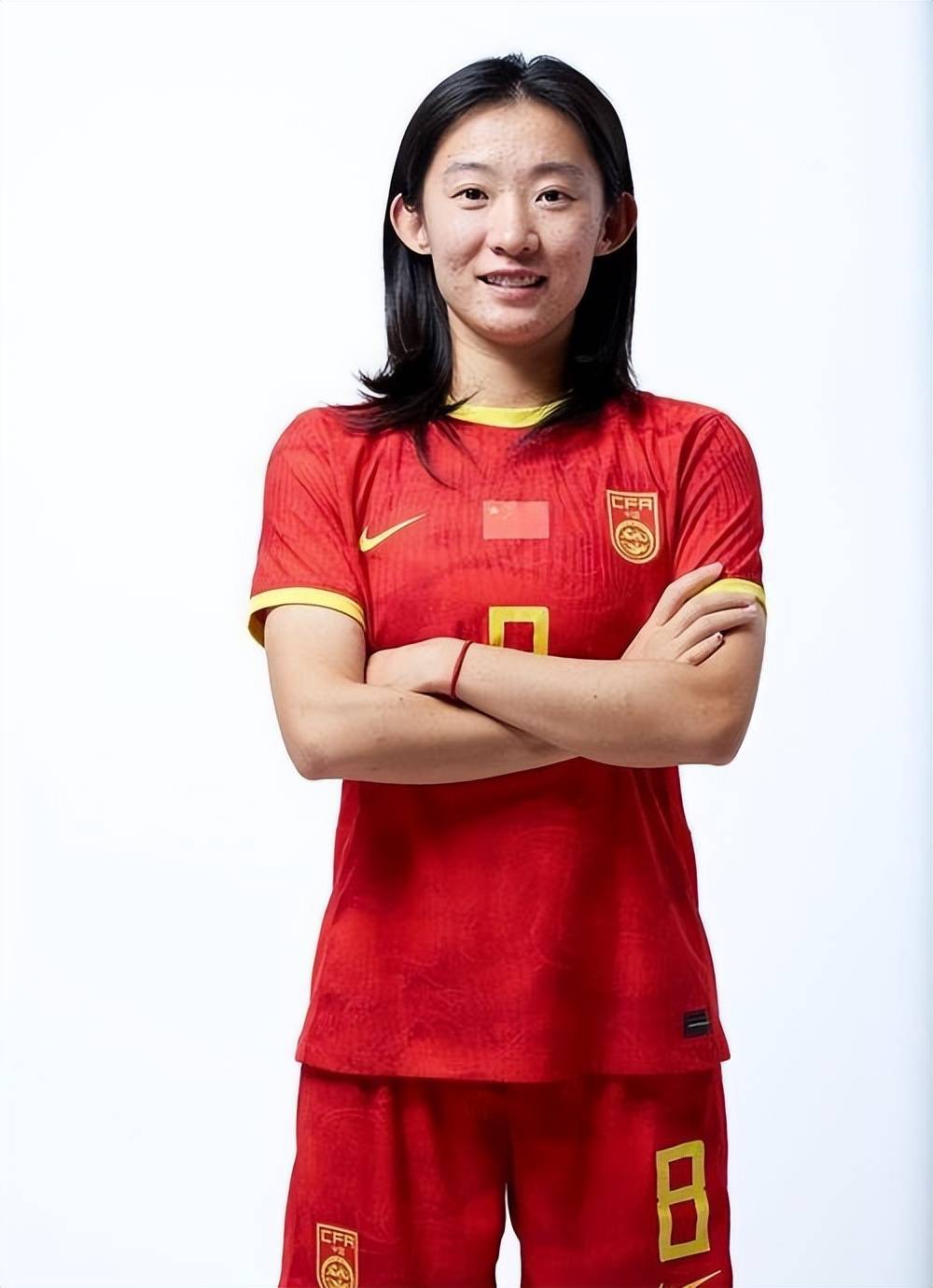 中国队女足球员获得国际奖项认可