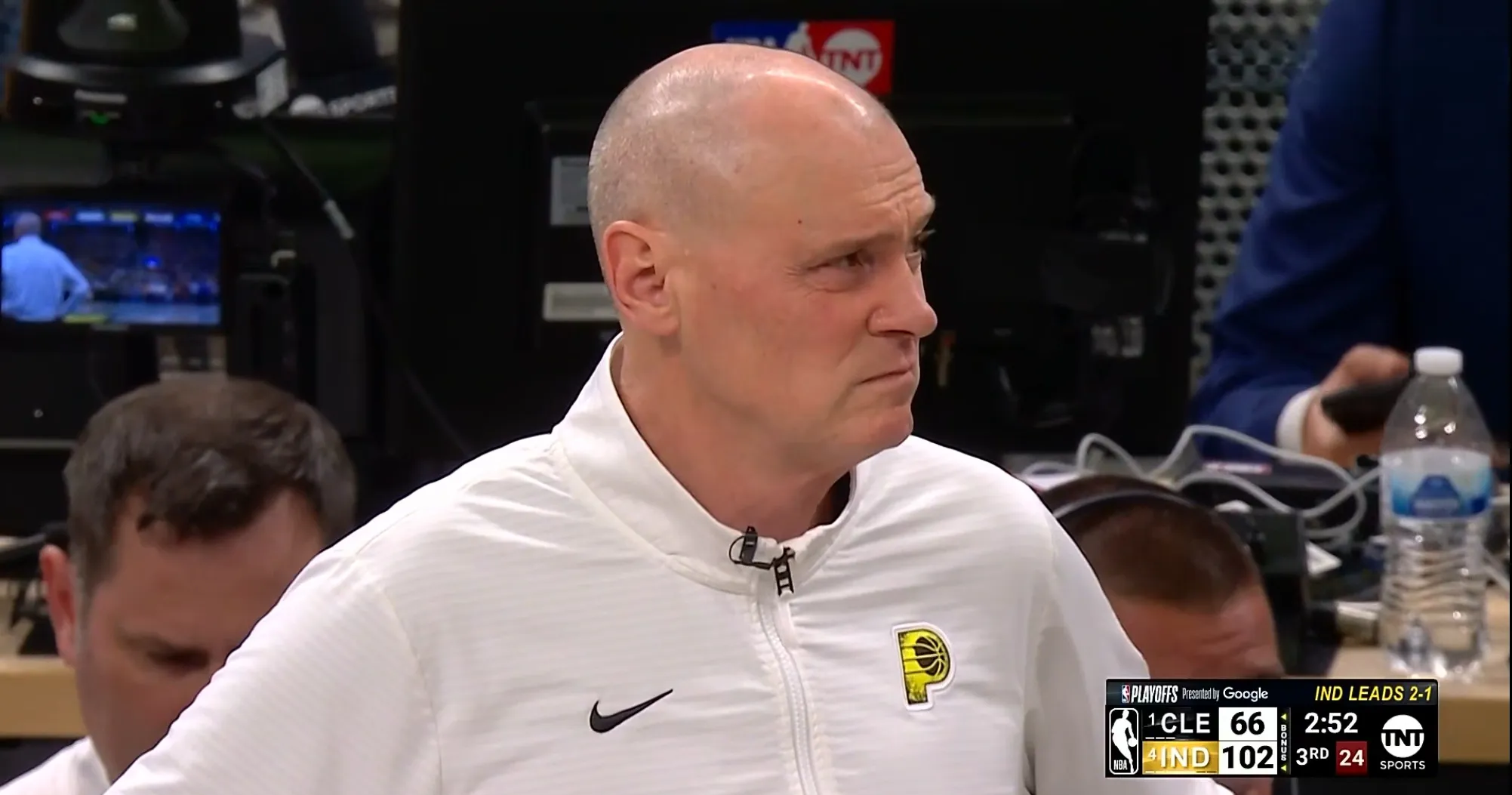 包含步行者队主帅高度评价球员表现,对未来充满信心的词条 包含步行者队主帅高度评价球员表现,对未来充满信心的词条