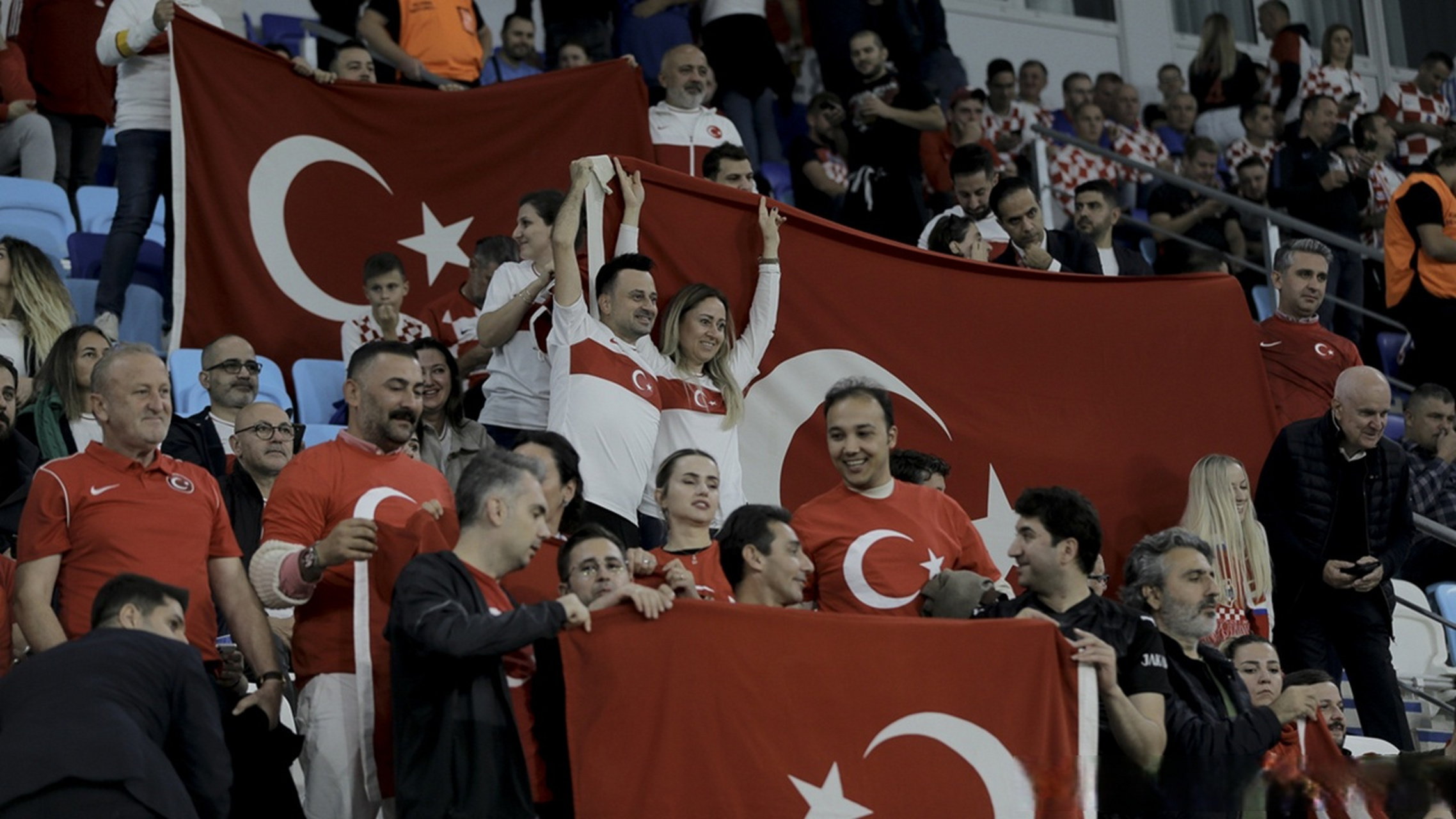 九游体育在线登录-包含克罗地亚国家队备战欧洲杯预选赛，目标胜利的词条